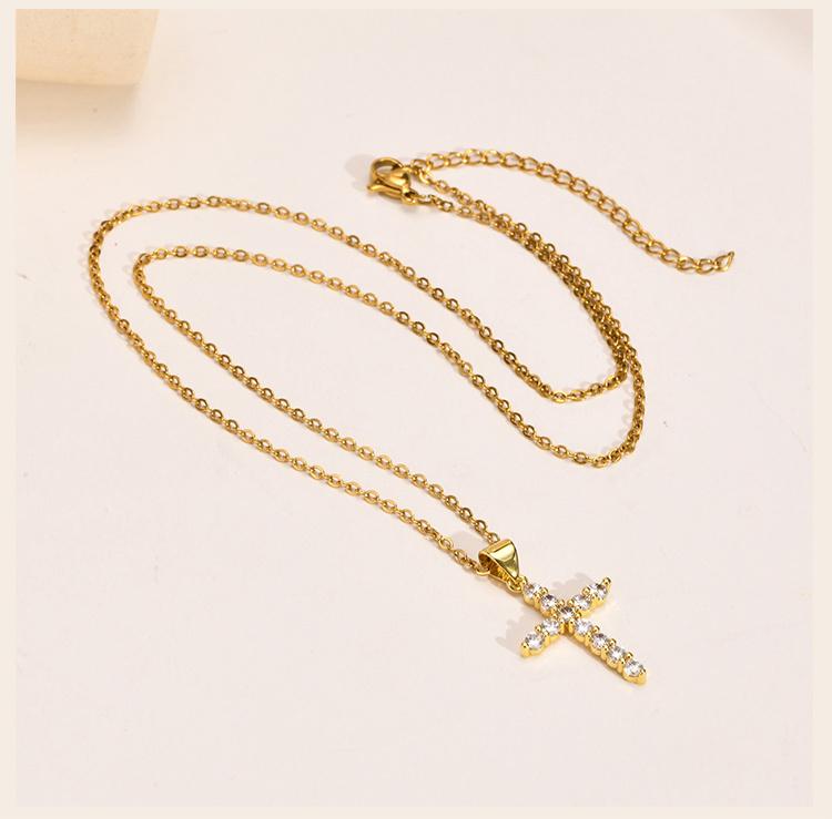 Cubic Zirconia Crucifix Cross Neckalce Pendant for Women Simple Layered Jewelry
