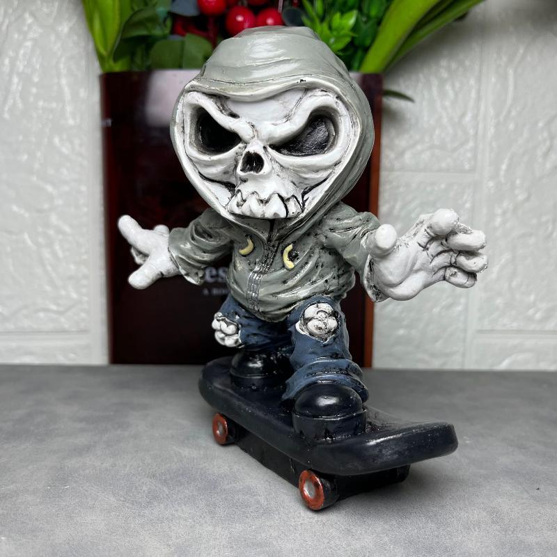 2025 Halloween Skateboard Skeleton Figurine Scary Resins Skull Statue Ornament Home Decors for Desktop Book Shelf