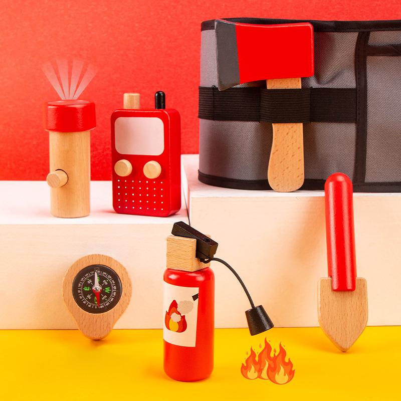 Kinder Holz Simulationswerkzeug Feuerwehrmann Hüfttaschen Set Rollenspiel Spielzeug Rollenspiel Kinder Lernspielzeug 3-6 Jahre