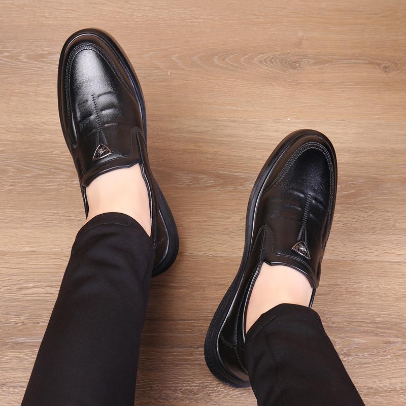 Fashion Men Leather Shoes Daily Office Sneakers Zapatos Hombre Casual Loafers Comfortable Soft Driving Walking Shoes Men Loafers
