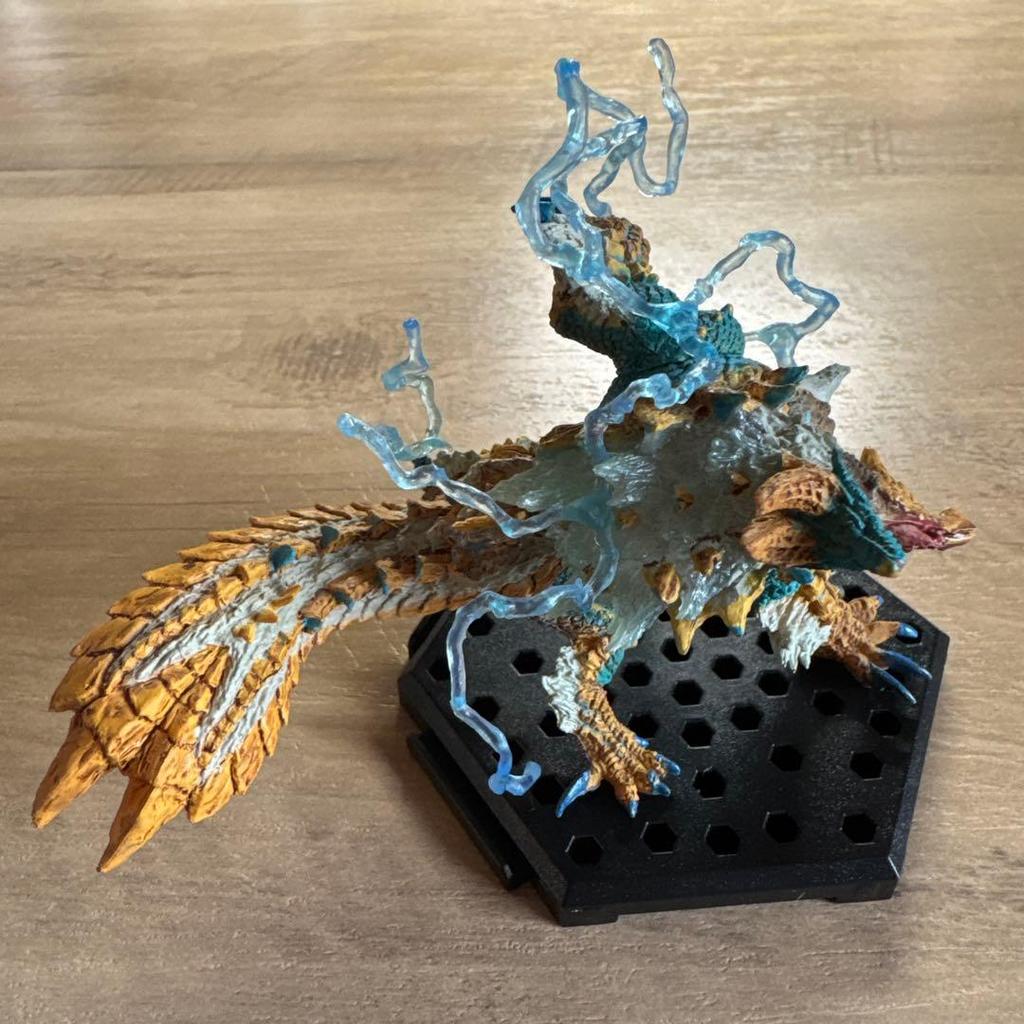 [USED] Monster Hunter Zinogre Figure Standard Model