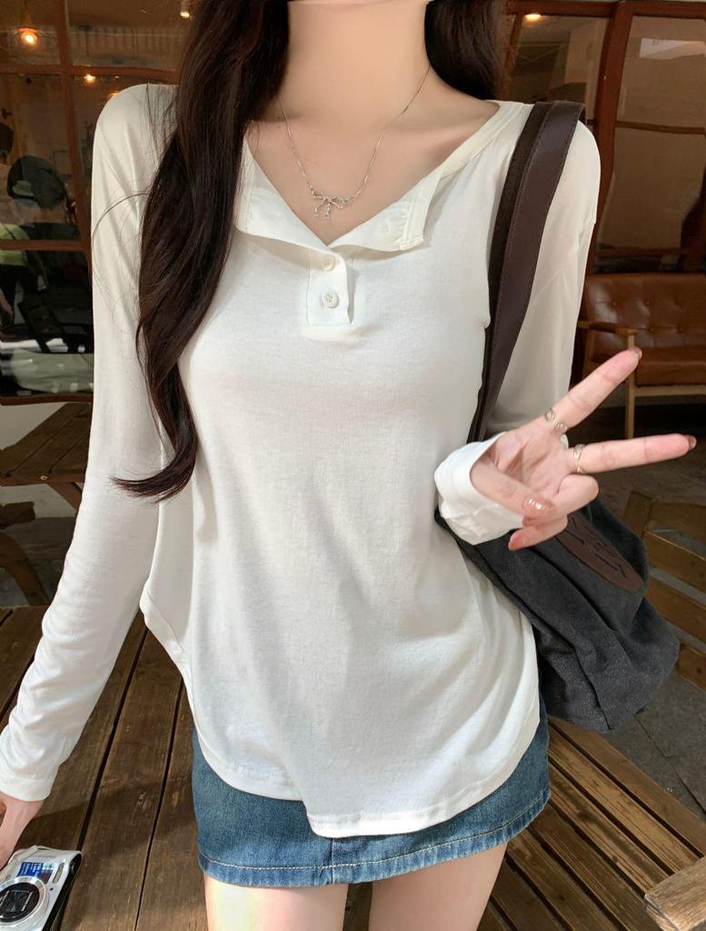 Pure Desire Grey V-neck Long Sleeve Sun Protection T-shirt for Women – Early Autumn Loose Chic Style