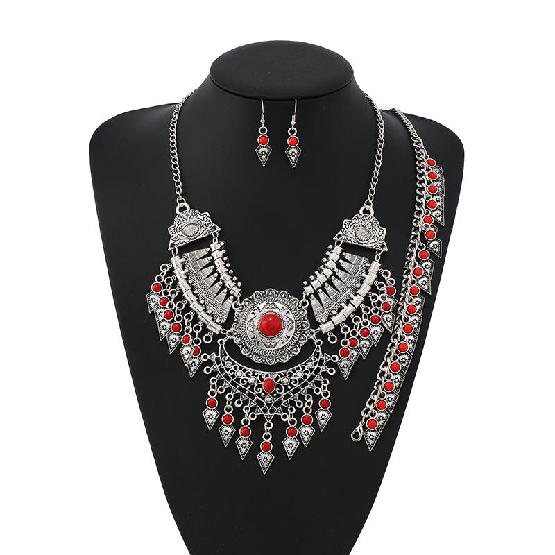New 3-Piece Set Ethnic Retro Tassel Jewelry Set Sweater Chain Collar Chain Necklace Earrings Bracelet for Women