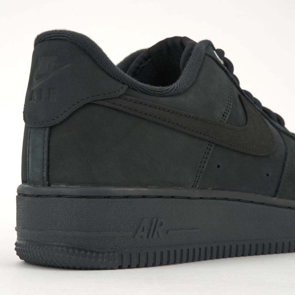 Nike Pánské tenisky Air Force 1 Low Triple Black Nubuck CJ9179-001