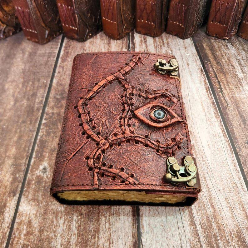 Vintage Looks  Leather Journal, Embossed Book Notebook, Leather Sketchbook, Wedding Gift, Dream Journal, Personalized Gift.