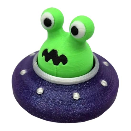 

3D-печатная фигурка летающей тарелки НЛО, мультяшный зеленый инопланетянин, космический корабль, PLA, статуя, скульптура, украшение для домашнего офиса, рабочего стола, орнамент D