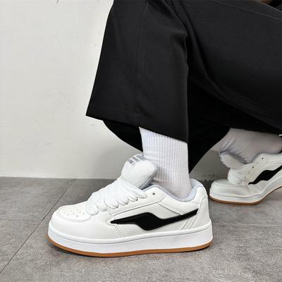 Hong Kong Style White Bread Shoes Men's Ins Tide Niche Casual Board Shoes Versatile 2024 New Velvet White Shoes