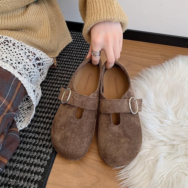 Retro inner height increase flat bottom women's new comfortable versatile lazy one-pedal Doudou shoes