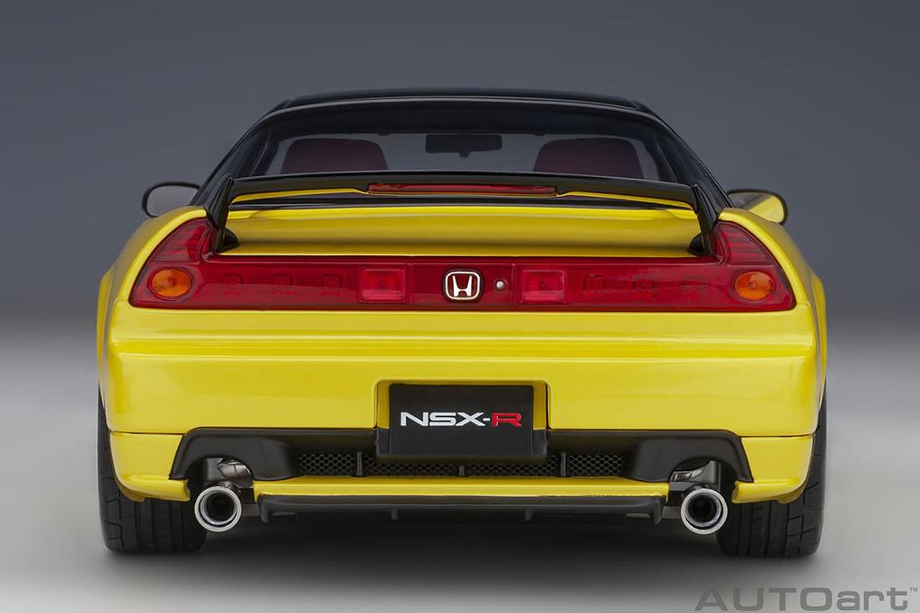 AUTOart Honda Indy Yellow Pearl Finished Product 73214 1/18 NSX-R (NA2)