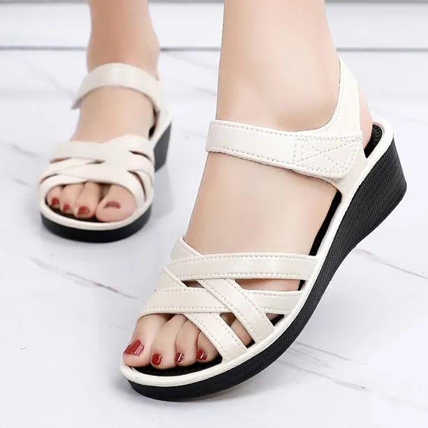 Sandalias Women Fashion Hollow Out Spring & Summer Anti Skid Flat Sandals Lady Casual Black Comfort Office Career Shoes Ab534