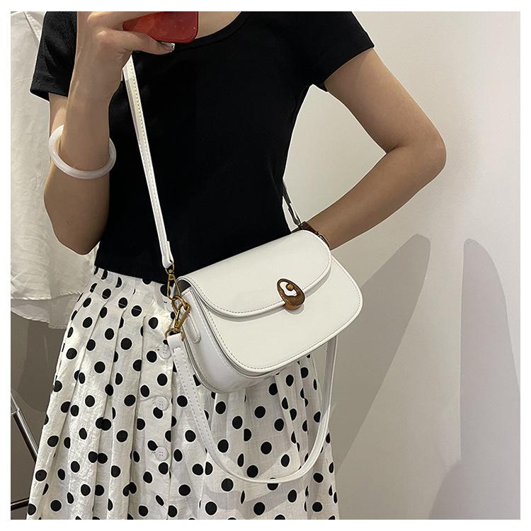 Vintage Leather Saddle Lady Underarm Bag Versatile Women's Crossbody Shoulder Bag 2025 New Designer Purses and HandBags