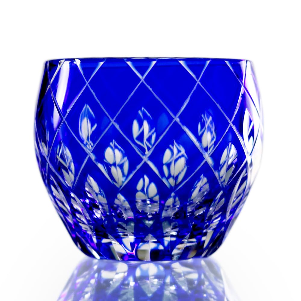 

GREEM MARKET Crafts Glassware Kiriko Glass Cup Shochu Glass Chilled Sake Ochoko Sake Cup with Wooden Product GMS02945 (Greem Market) Box, Number синий