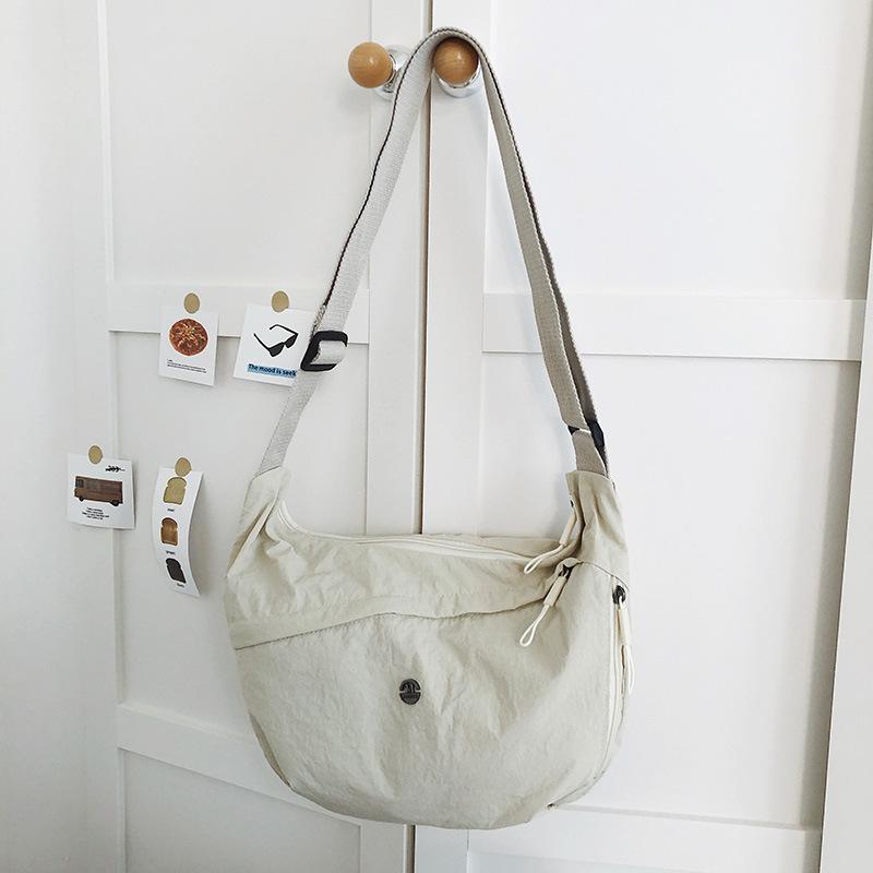 Lady's Cross-body Bag, Large Capacity, Dumpling Bag, Lightweight, Suitable for Commuting, Student Use, Single Shoulder Bag