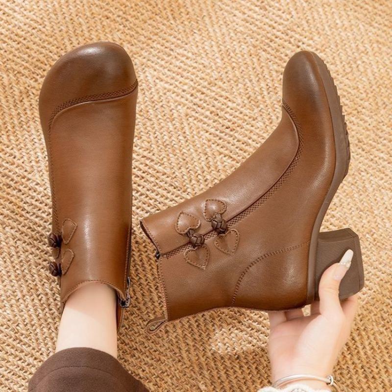 Short boots women's autumn and winter new warm Martin boots retro versatile velvet women's shoes