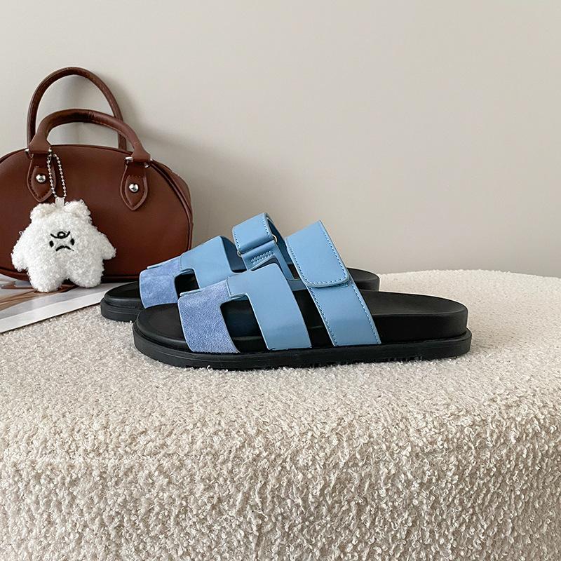 

Classic color matching second uncle H slippers women s summer wear round head casual versatile Velcro flat bottom one word beach sandals 40 синий