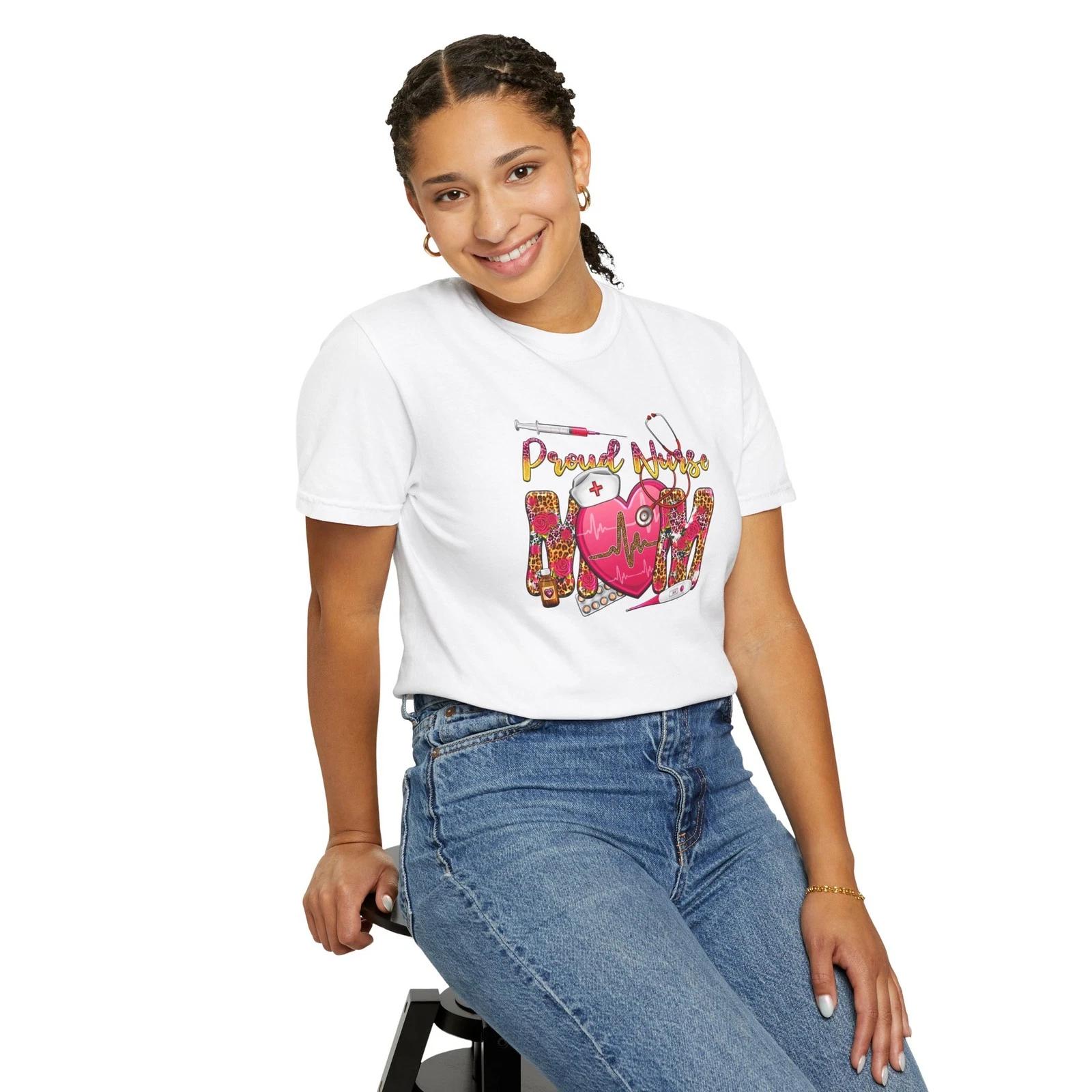 Proud Nurse Mom T-Shirt, Gift for Nurses - Unisex Tee, Hospital Nurse Gifts, RN 4XL