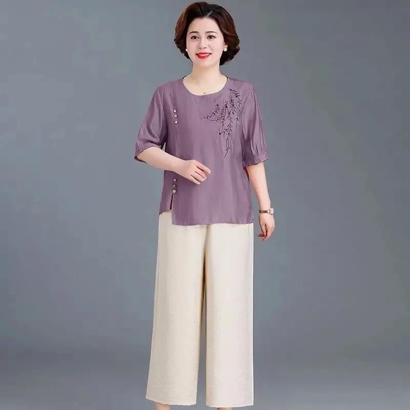 Sommer-Kurzarm-Baumwoll-Leinen-T-Shirts für Mütter, lockere bestickte Oberteile für Frauen mittleren Alters und ältere Frauen