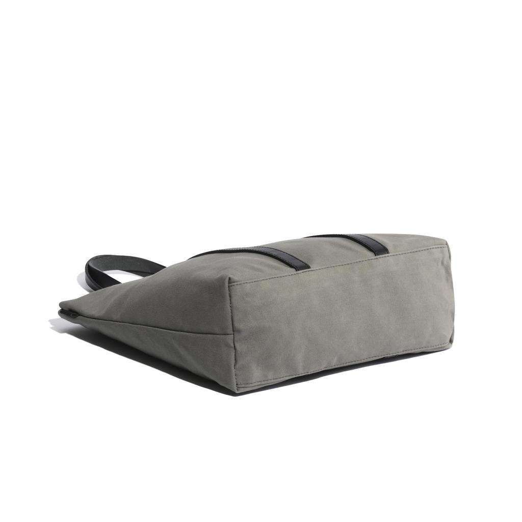 Tote Bag PARK Tote A4 Size Storage Possible Takeyari Canvas Leather Handle Paraffin Finish Water Repellent 60061 Khaki [Antrac] [S]