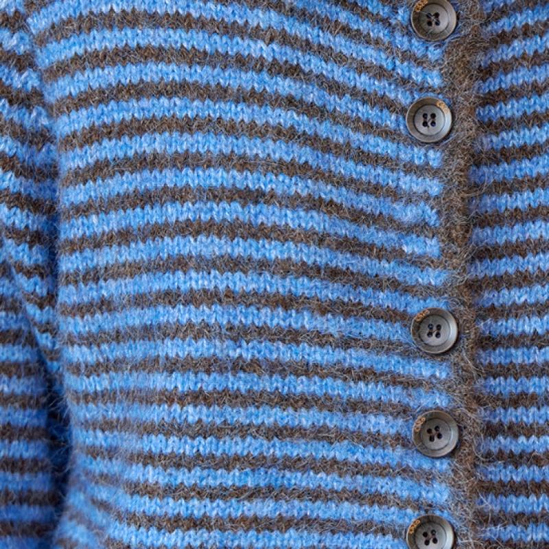 MAXZA Strickcardigan mit hohem Kragen und Streifen Ze11qd023na