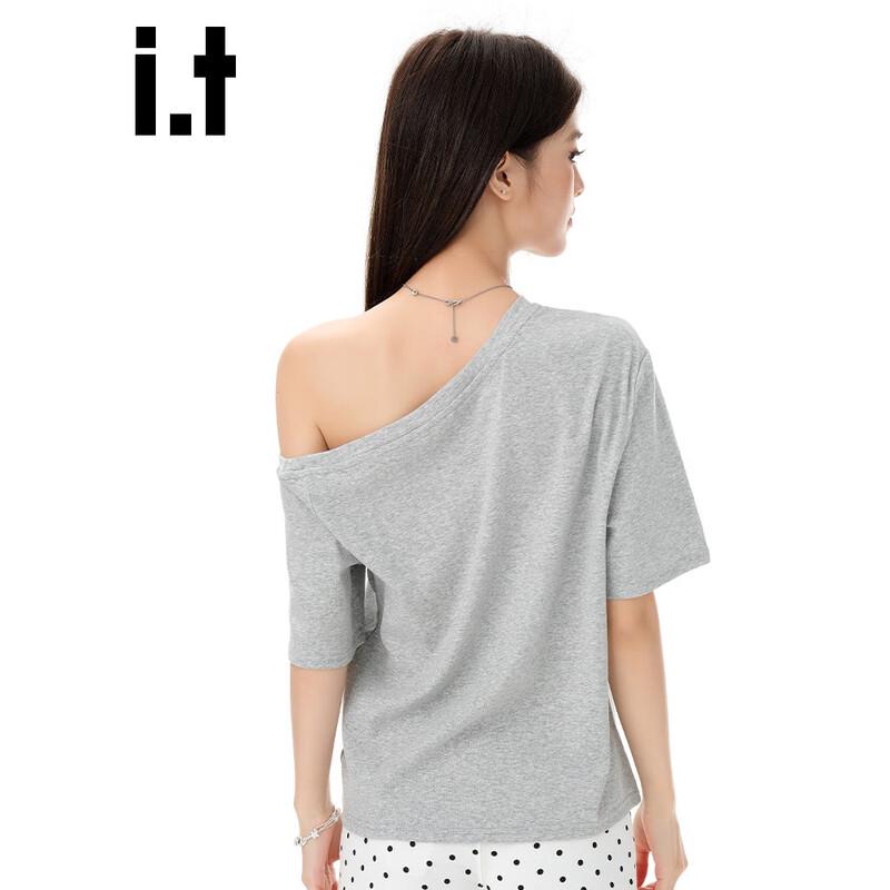 CHOCOOLATEit Dog Print Off-Shoulder T-Shirt