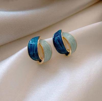Vintage Enamel Oil Contrast Color Semicircle Geometric Stud Earrings for Women Party Temperament Korean Earrings Classic Jewelry