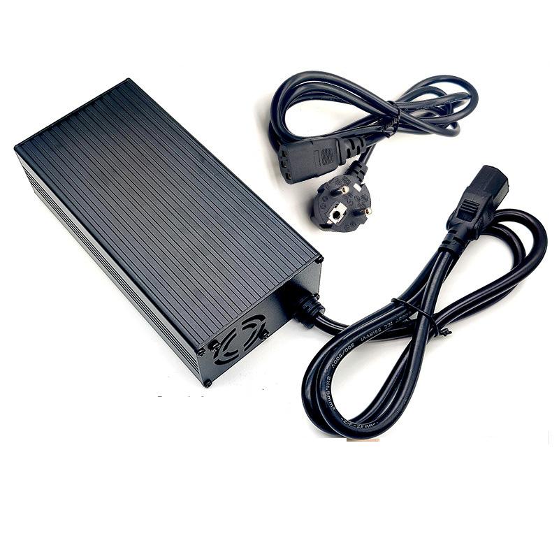 14,6 V 20A Smart Lifepo4 Batterie Ladegerät 110-220 V 4S 12V High Power Ladegerät Für Lithium-eisen Phosphat Batterie Pack mit Lüfter