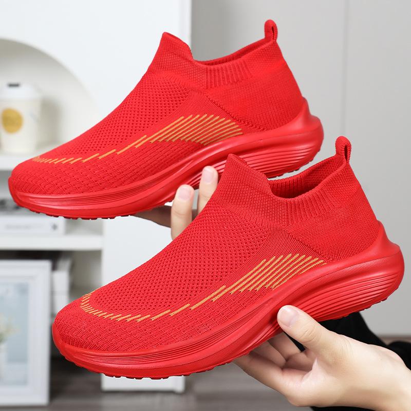 Shoes Women's Versatile Spring New Fly-woven Breathable Casual Shoes One-pedal Socks Shoes Soft-soled Mother Shoes