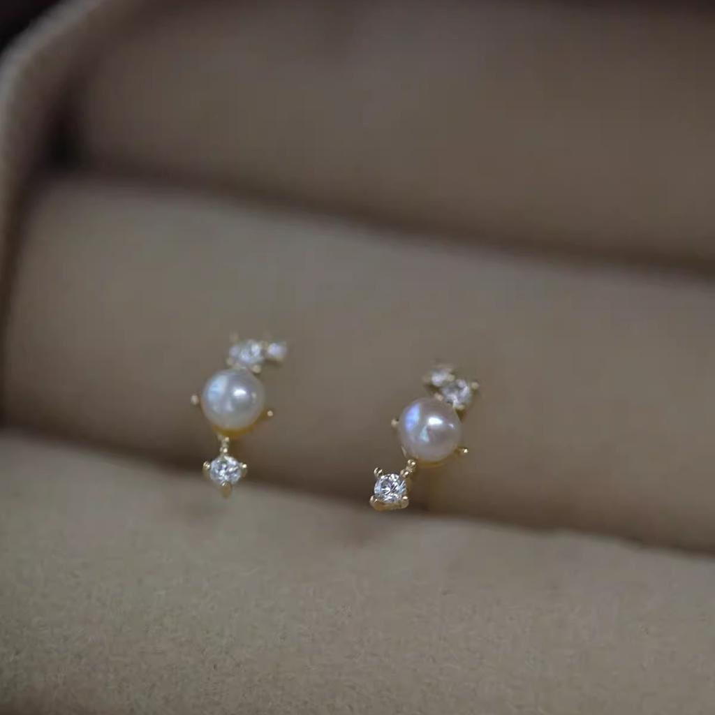 Exquisite Arc Shell Pearl Zircon 925 Sterling Silver Plated 14K Gold Earrings for Women Gentle Small Elegant Jewelry Accessories