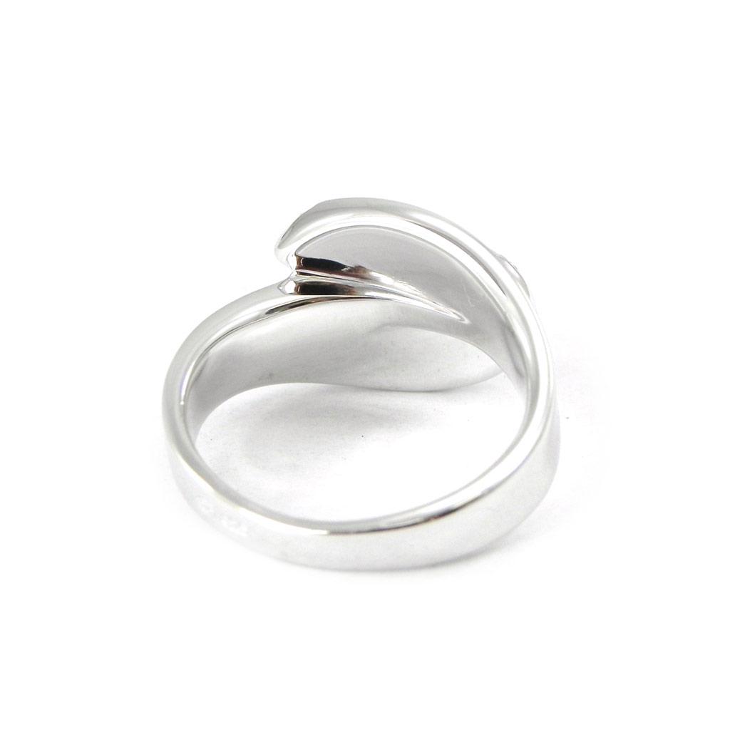 Silver Ring 'Goddess' White