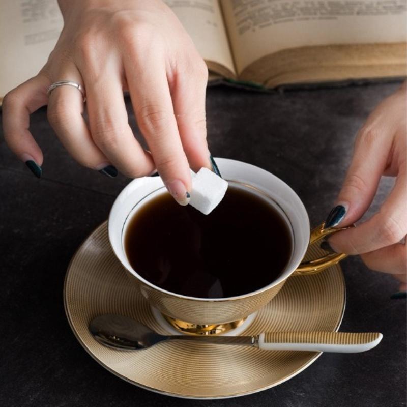 200ml Evropská sada hrnků na kávu Bone China Keramická čajová sada Mramorový proužek Luxusní dárky Porcelánové Nádobí Hrnek na čaj Nádobí na párty