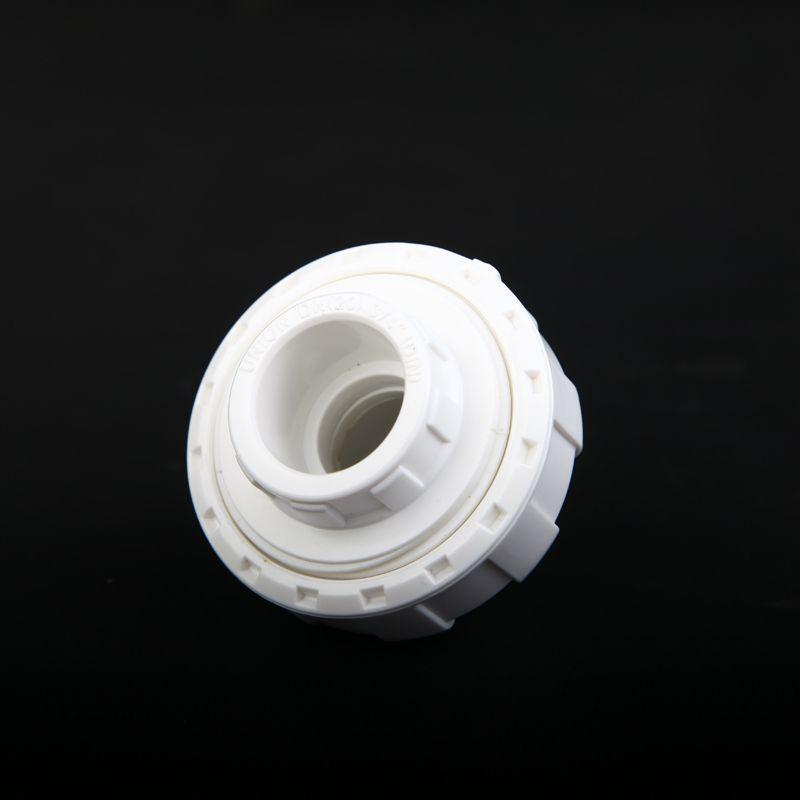 Sanking UPVC Male Thread Aquarium Pipe Fittings White Live Joint with Inner Diameter 20mm