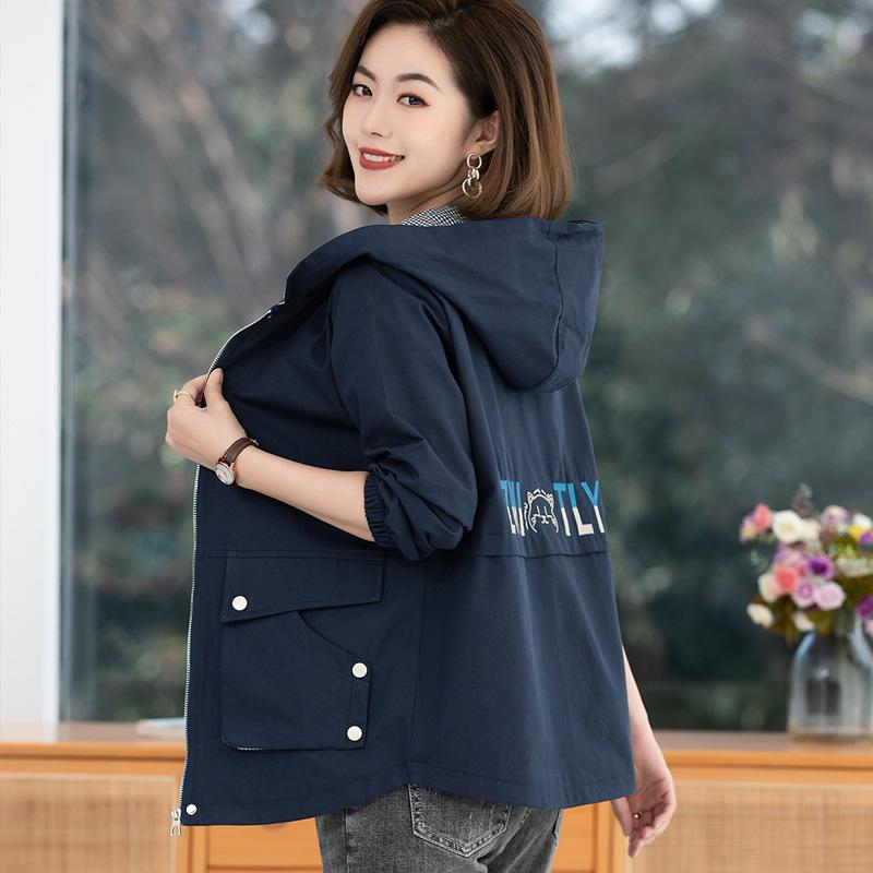 

Весна 2025 Куртка с капюшоном в корейском стиле - Свободный крой для мам и миниатюрных пожилых, Универсальная для осенней моды L
