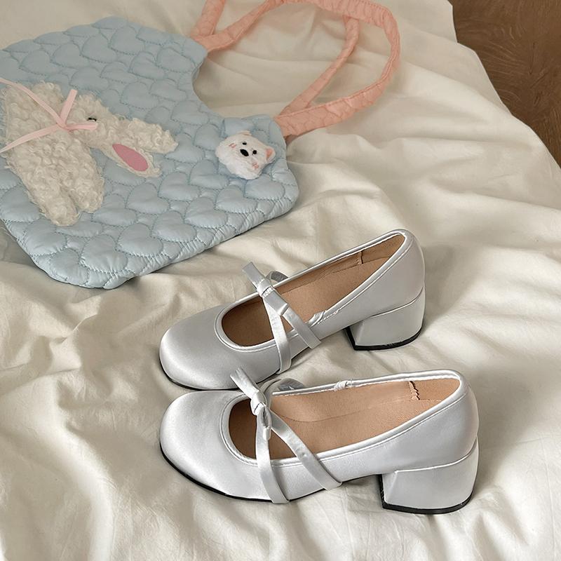 

Розовые туфли Мэри Джейн с бантом Женские туфли Лето 2025 Новые Мягкий круглый носок Балетки с вырезом Одиночные туфли Модные Повседневные 35 серебряный