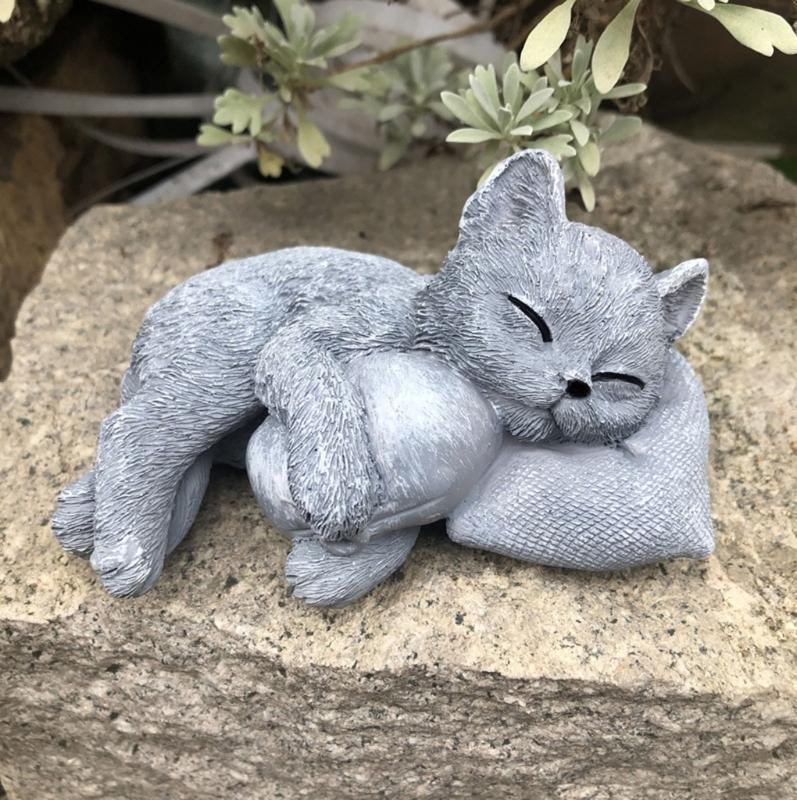 Lightweight Resin Kitten Loss Memorial Figurine Kitten Statues For Outdoor Garden Emotional Remembrance Decoration
