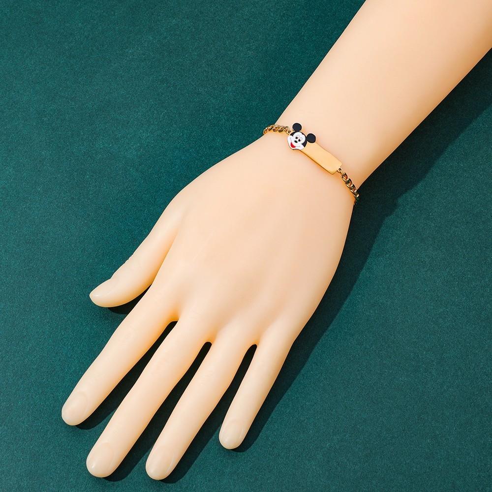 Stitch Hand Chain For Children With Creative Heart Shape Design And Electroplated Zinc Alloy Material
