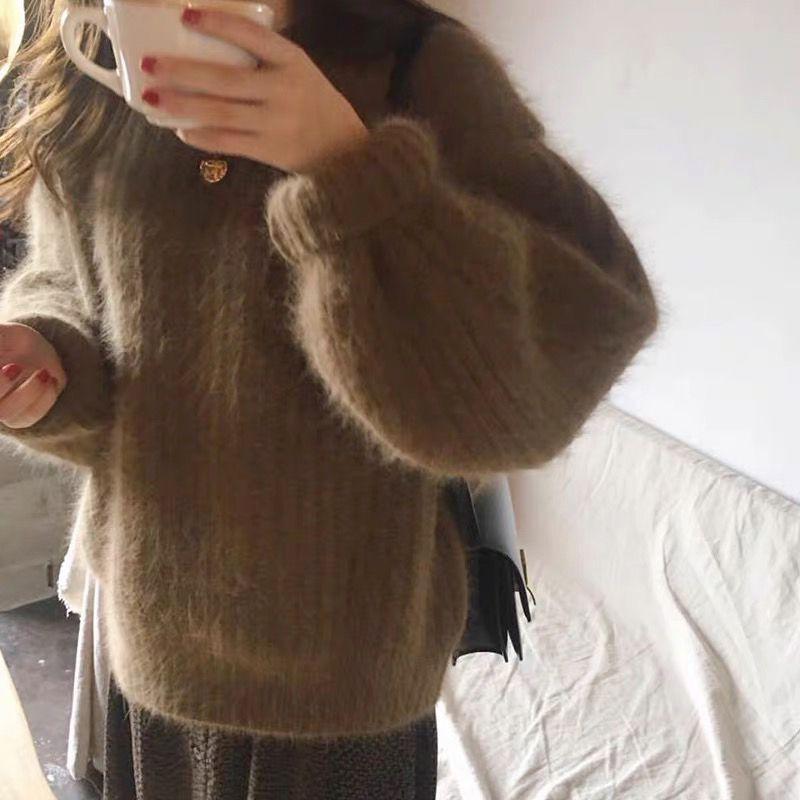 Loose Round Neck Knitted Sweater for Women Solid Color Base Sweater for Autumn and Winter