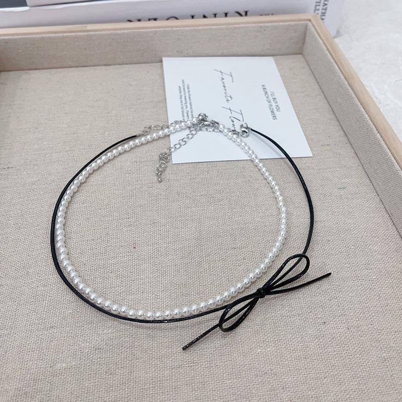 South Korea Dongdaemun New Double-layer Pearl Necklace High-end Niche Leather Bow Collarbone Chain Neck Chain