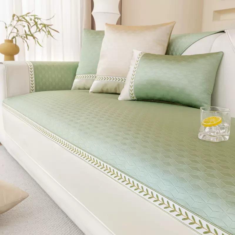 

New Summer Ice Silk Sofa Cushion Mat Seat Cushion Non-Slip Sofa Cover Cloth Towel Summer Cool Seat Cushion 70*70cm