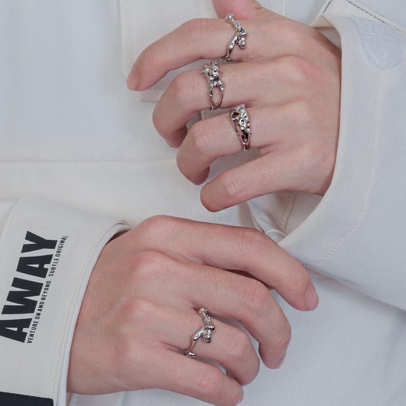 Luxurious Cold Aesthetic Geometric Ring With Adjustable Size For Modern Fashion Lovers