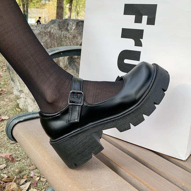 Lackleder High Heels Mary Jane Schuhe Damen Japanischer Stil Knöchelschnalle Plateau Pumps Frau Punk Jk Uniform Lolita Schuhe 43