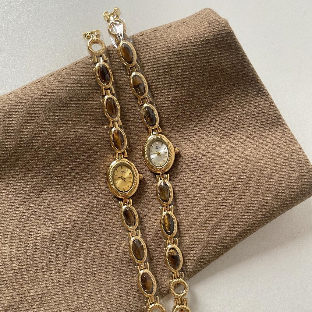 Hochwertige Luxus-Armbanduhren für Damen Elegantes Grünes Schmuckstück Jade Quarz Armband Armbanduhr Geschenk für Damen Mode-Kleideruhr für Damen