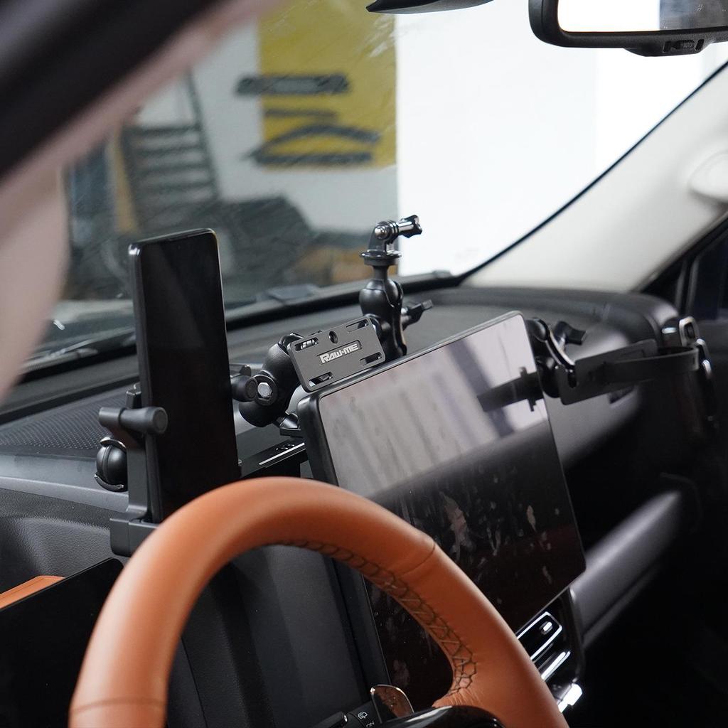 Haval Menglong Mobile Phone Holder for Car Console