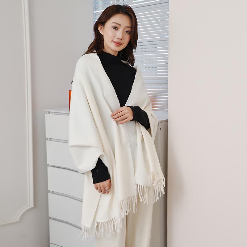 Luxurious Women's Cashmere Wool Scarf: Versatile Solid Color Shawl for Autumn and Winter