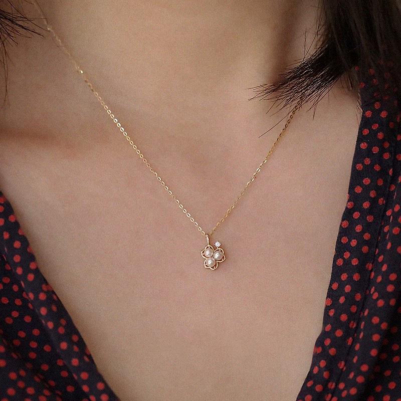 Gold-Plated Pearl Pendant: S925 Sterling Silver, Niche Design, Light Luxury, Versatile O-Chain for Women