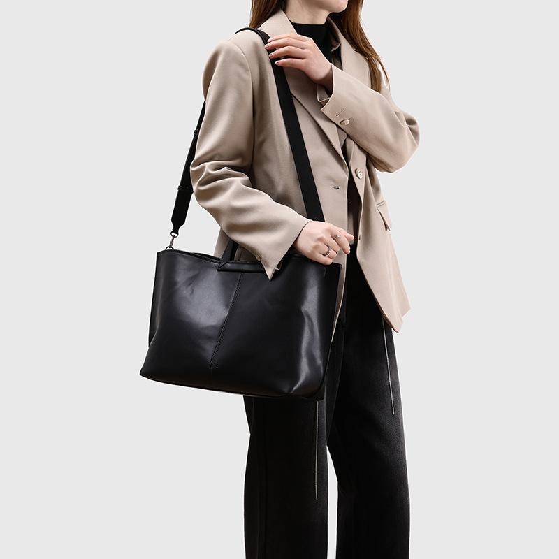 Ladies' Summer New Niche High-end Handbag Fashionable Commuting Large Capacity Single Shoulder Crossbody Casual Tote Bag
