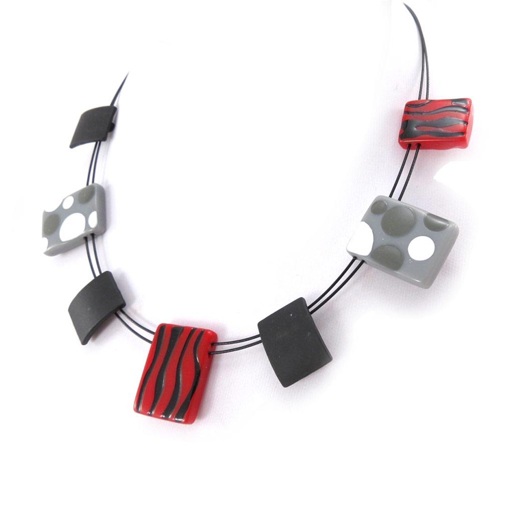 NOA [K0159] - Designer Necklace 'Coloring' Red Black