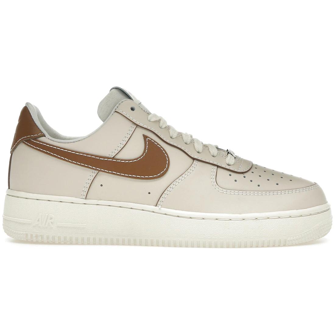 

Sneaker Nike Air Force 1 07 Pearl White Pale Ivory Sail Light British Tan(IB8865-221) 39