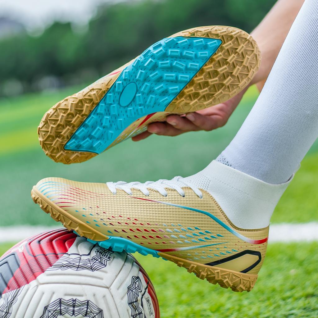 High-top Football Shoes Mens Soccer Cleats Outdoor Lightweight Training Boots Ground Athletic Football Boots for Men/Women