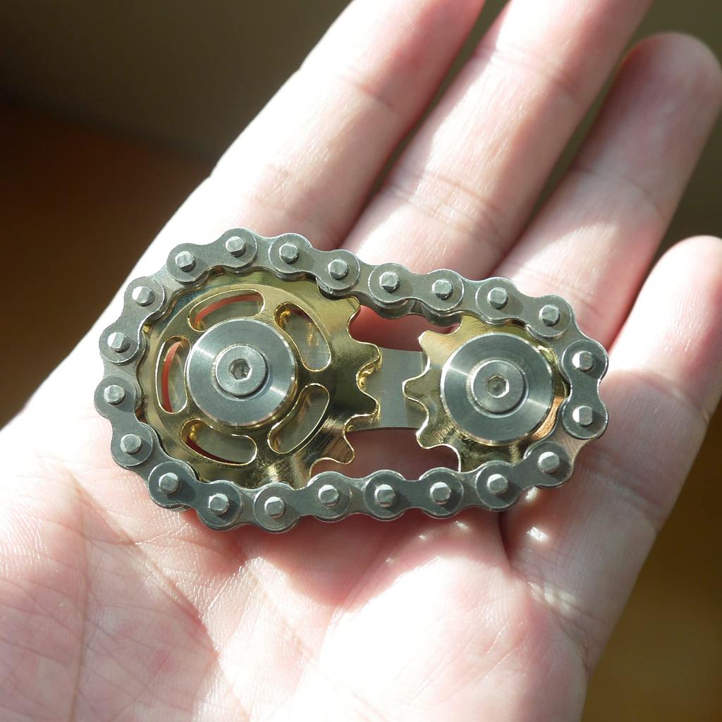 Fidget Linkage Bike Chain Spinner Design Figurine Spinning Finger Metal Stainless Steel Durable Mechanics with Smooth Fidget Toy for Adults and Kids