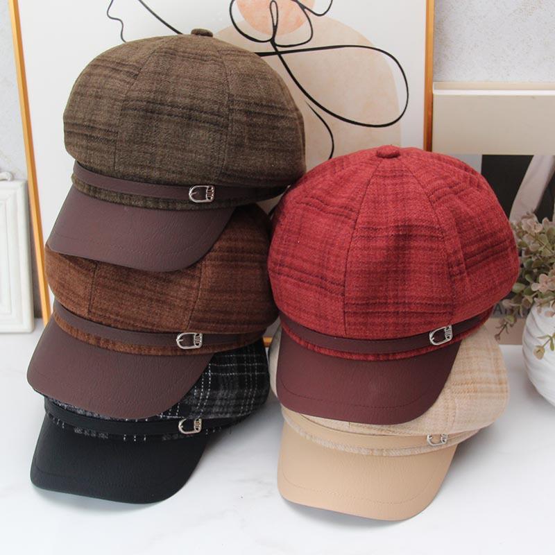 Vintage plaid woolen octagonal hat female autumn and winter face small leather brim newsboy hat British belt buckle painter beret